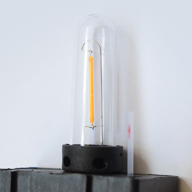 Moderne quadratische Kunststoff-Solar-LED-Außen-Wasserdichte Gartenlandschaft-Wandlampe | Karnz
