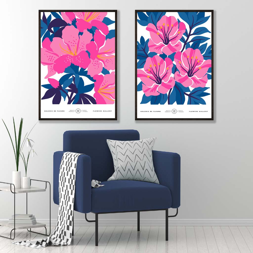 Set aus 2 Kunstdrucken mit Frühlingsblumen in leuchtendem Blau und Rosa