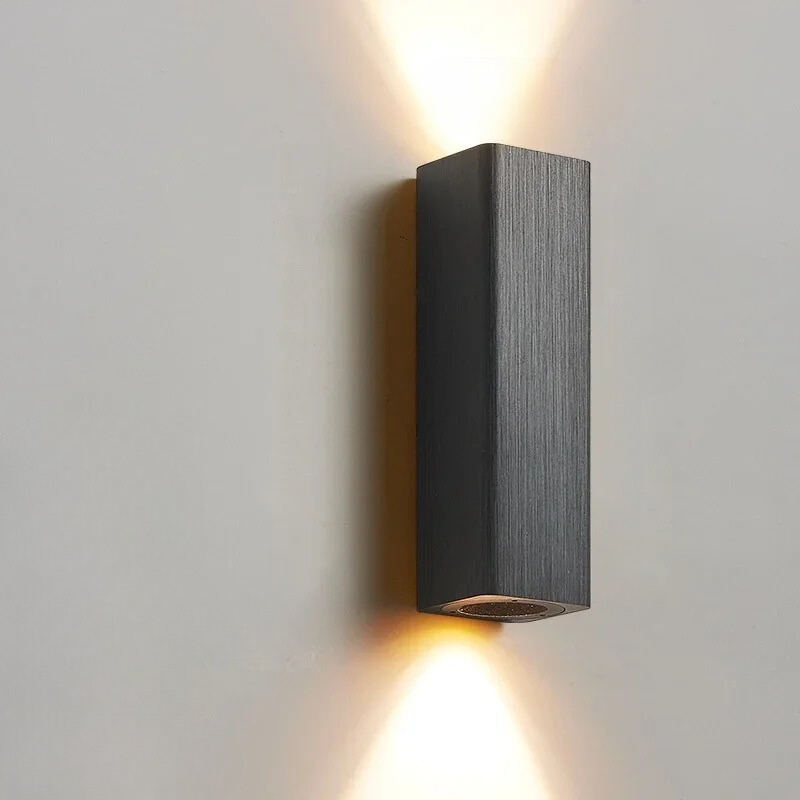 LumiGlow - Stilvolle LED-Wandlampe mit Warm- und Kaltlicht | Karnz