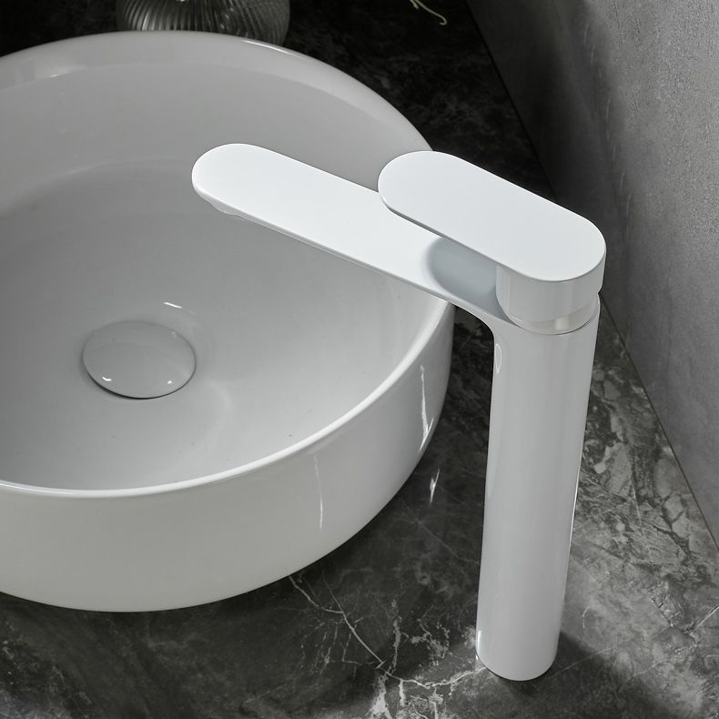Badezimmer Waschbecken Wasserhahn Hebelgriff Messing Monochrom Badezimmer Wasserhahn