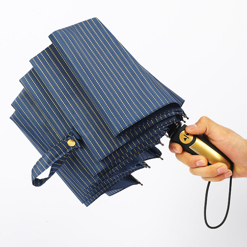 Damen automatischer Regenschirm mit stylishen Details Karnz