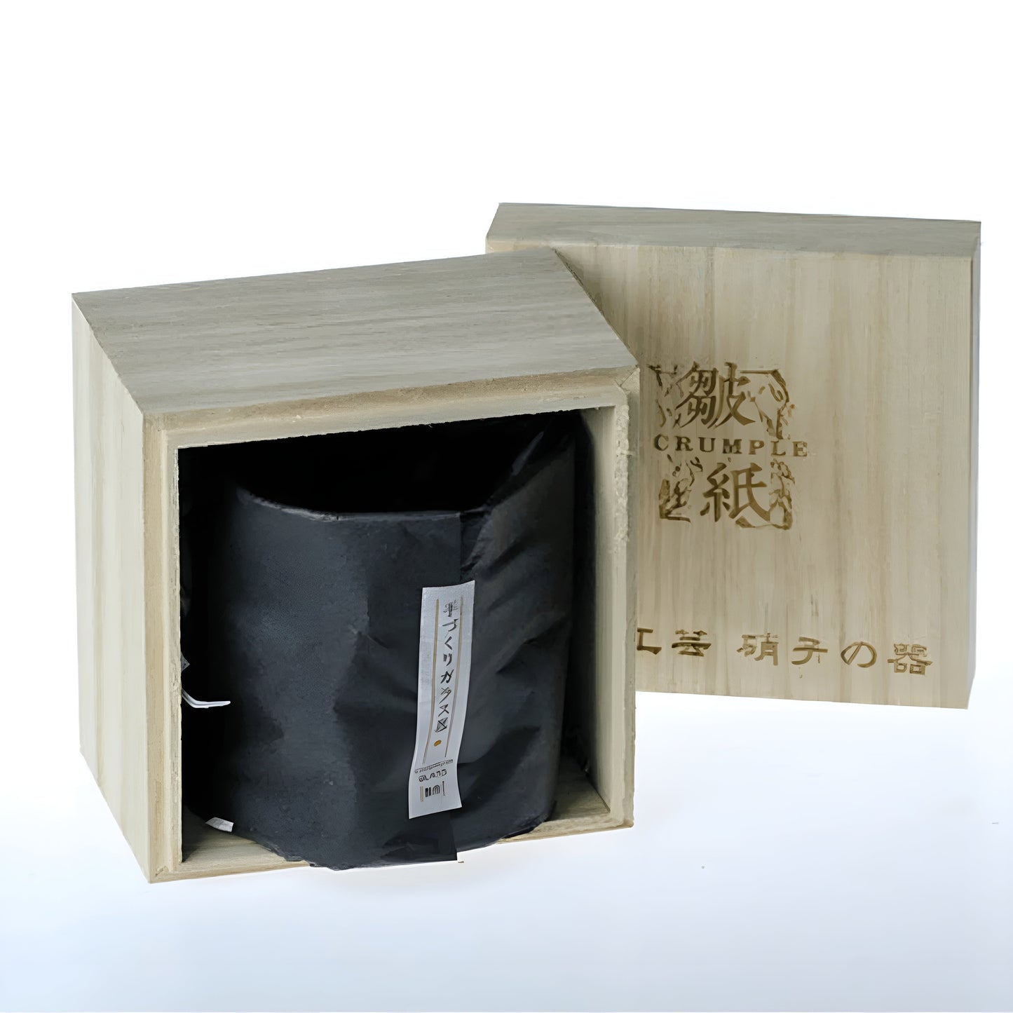Whiskyglas im Edo-Kiriko-Stil – handgeschliffen mit einzigartigem Crumple-Design