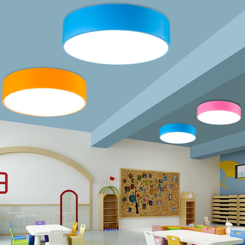 Kinderzimmer LED-Deckenleuchte - Buntes Design mit dimmbarem Licht und Fernbedienung | Karnz