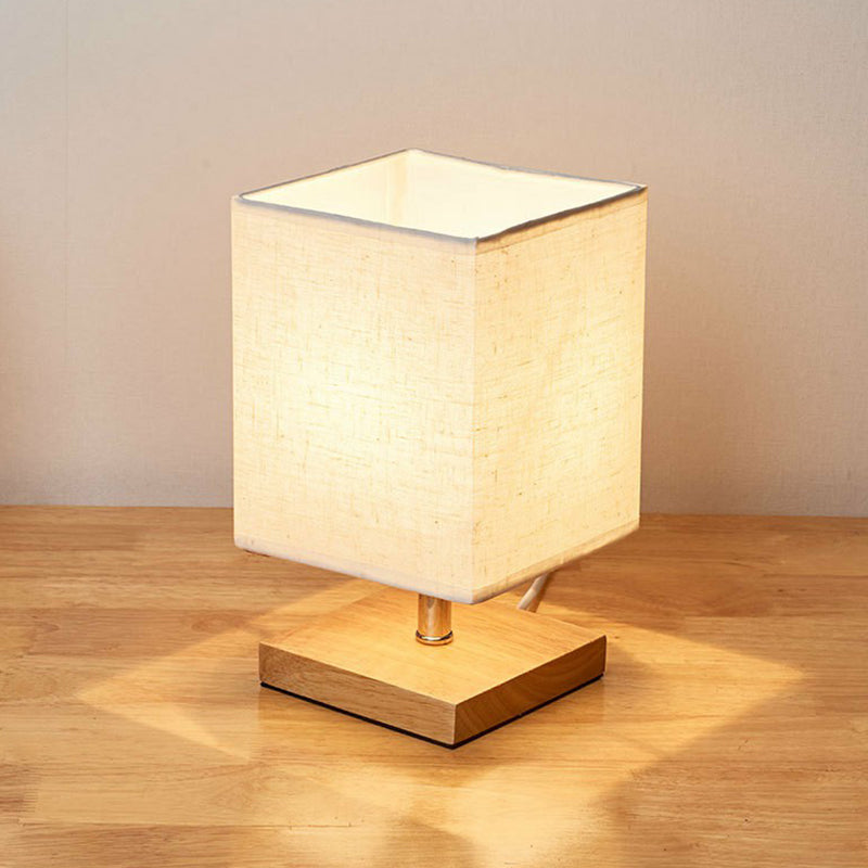 Stilvolle Minimalistische Tischlampe - LinenWood | Karnz