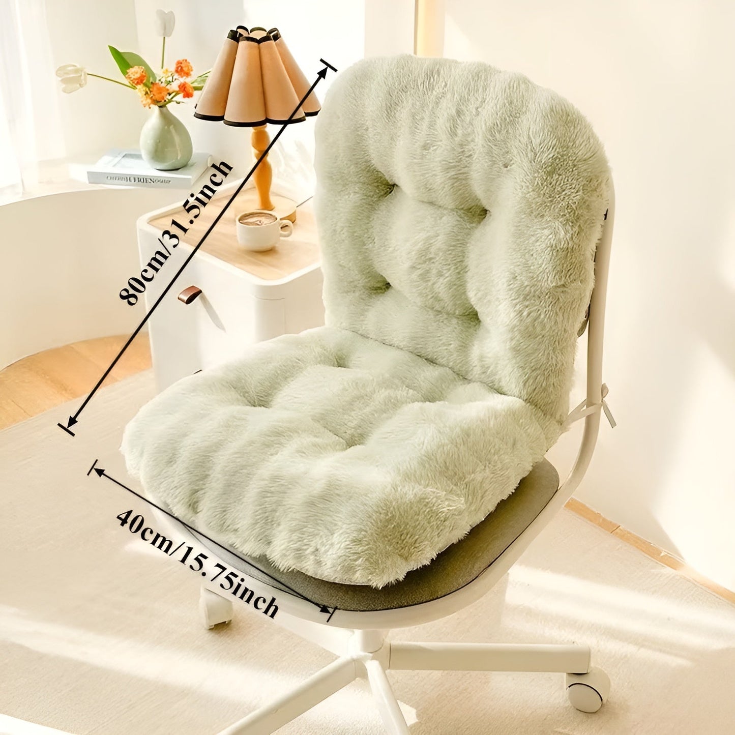 Weiches Sitzkissen aus Kunstfell – extra dick und kuschelig | Perfekt für Sessel und Sofa