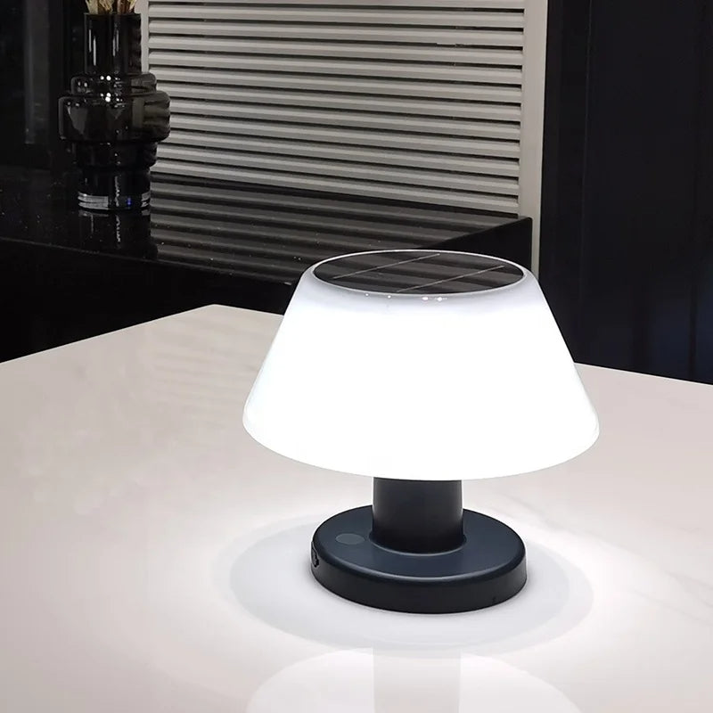 Solarbetriebene Tischlampe - Solara | Karnz
