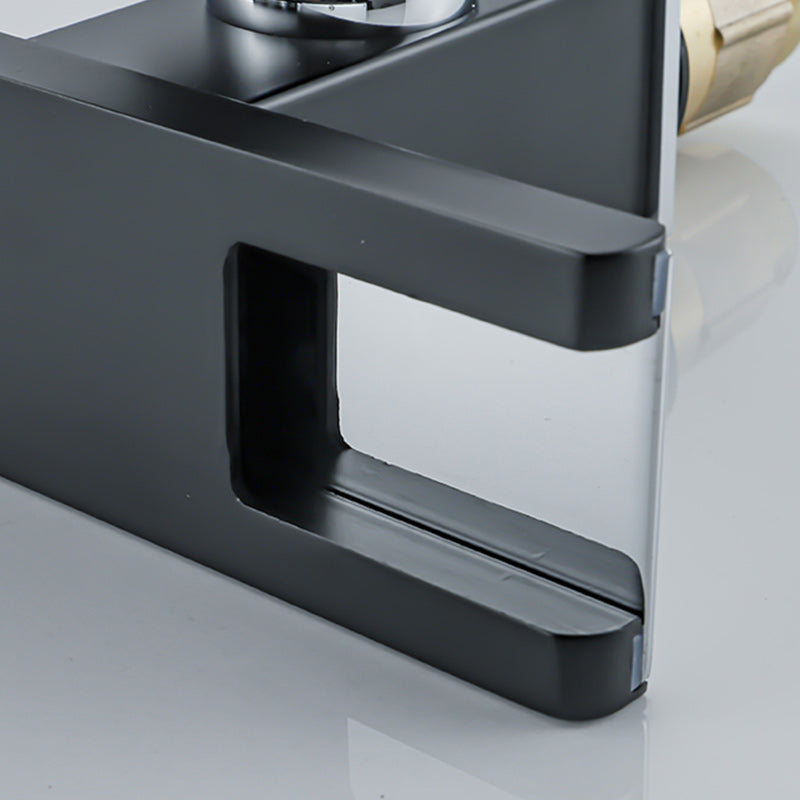 Wasserfall-Basin-Mischer-Armatur quadratischer Hebelgriff mit LED-Dreifarbbeleuchtung