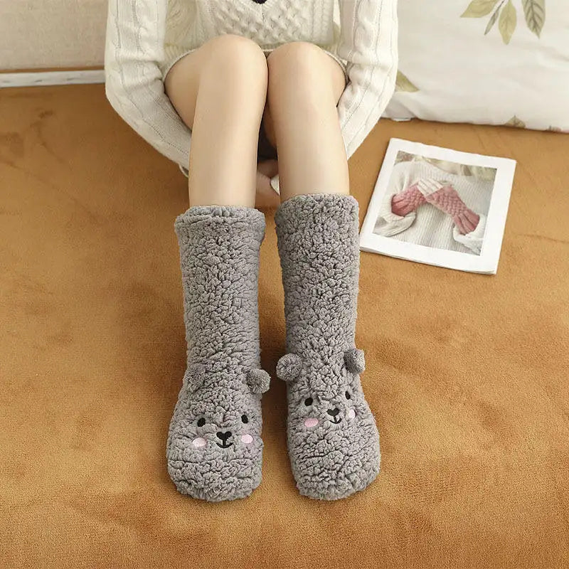 Warme, flauschige Bärensocken | Karnz