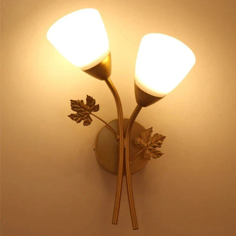 Wandleuchte im Vintage-Stil mit Blattmotiv – LED-Lampe für Flur & Wohnzimmer | Karnz