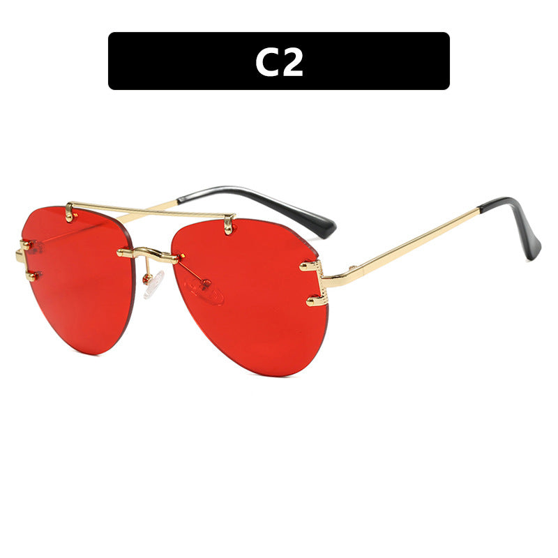 Damen moderne Piloten-Sonnenbrille mit gradienten Gläsern und dünnem Metallrahmen Karnz