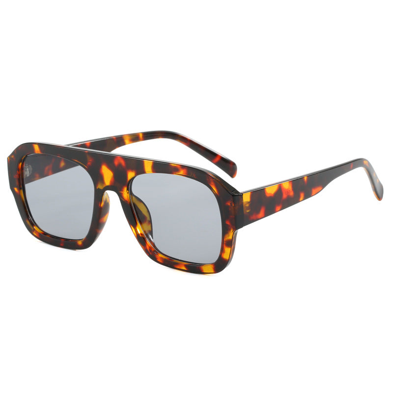 Damen oversize quadratische Sonnenbrille mit modernem Design Karnz