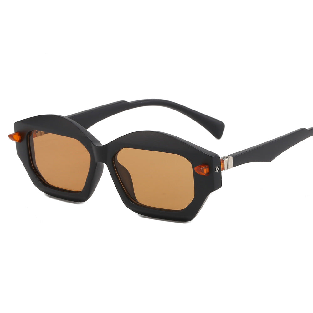 Damen Modernistische Sonnenbrille mit auffälligem Rahmen Karnz