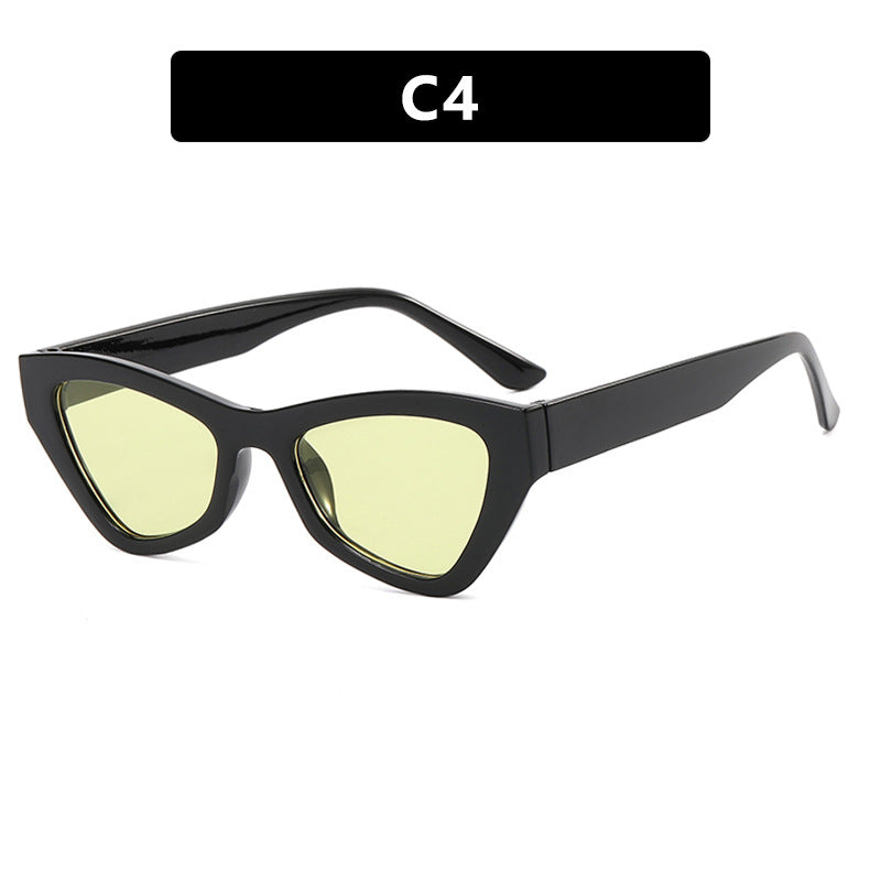 Damen modische Cat-Eye Sonnenbrille mit transparentem Rahmen Karnz