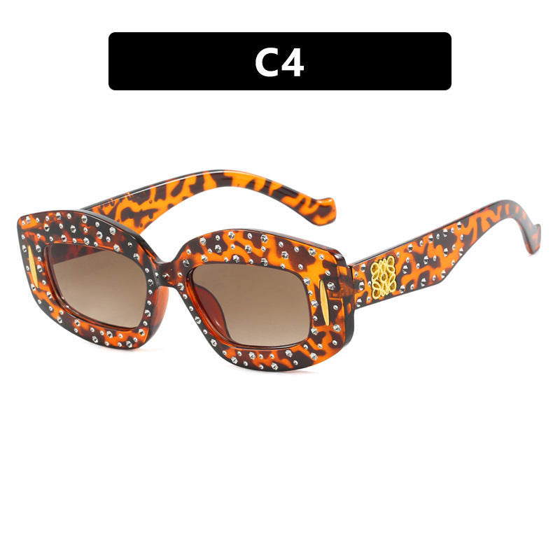 Damen modische Sonnenbrille mit glamourösem Strassbesatz Karnz