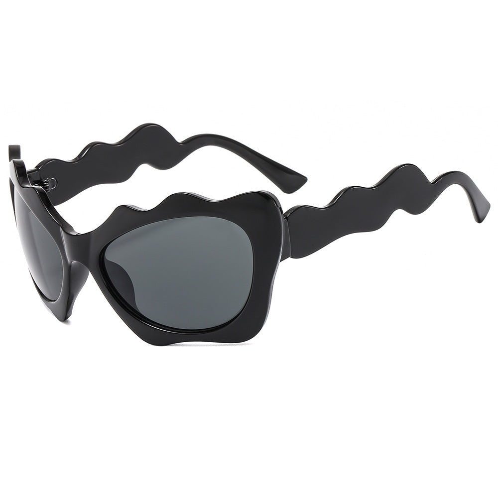 Damen Sonnenbrille im kreativen Wellen-Design Karnz