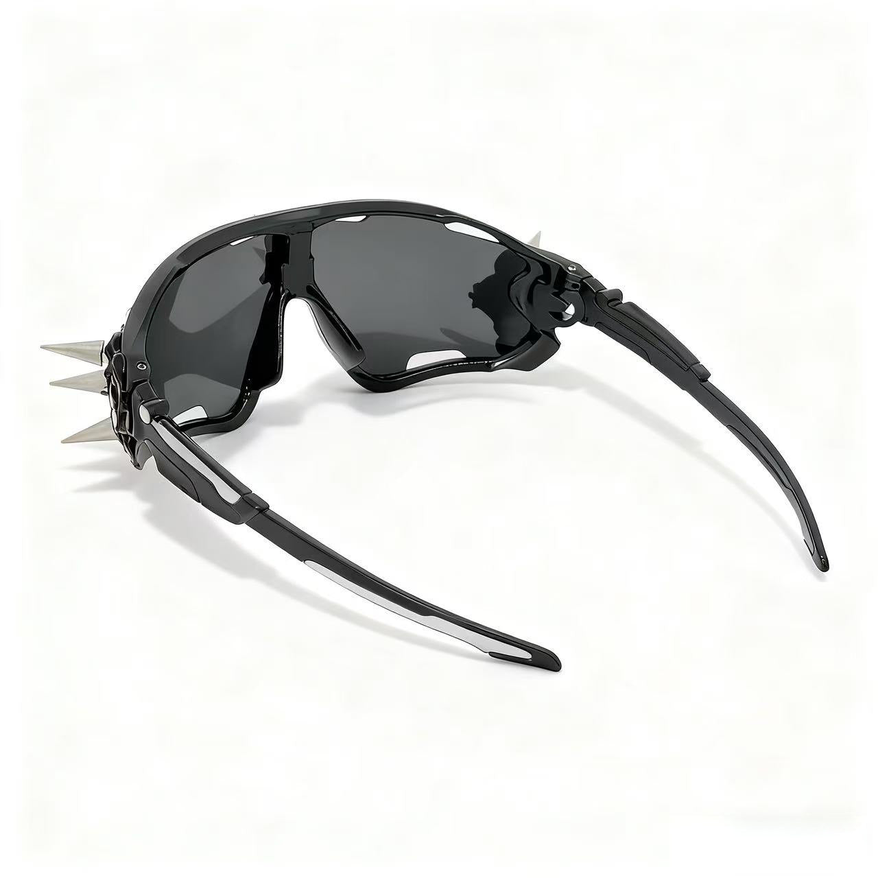 Damen edgy Sportsonnenbrille mit spitzen Akzenten Karnz