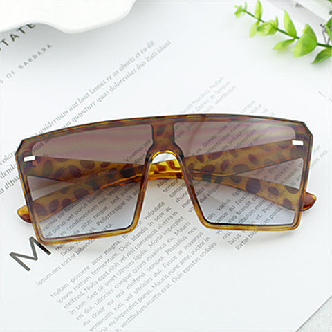 Damen Oversized Shield-Sonnenbrille Karnz