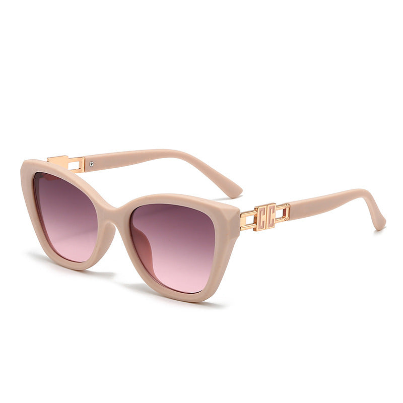 Damen Cat-Eye Sonnenbrille mit luxuriösen Akzenten Karnz