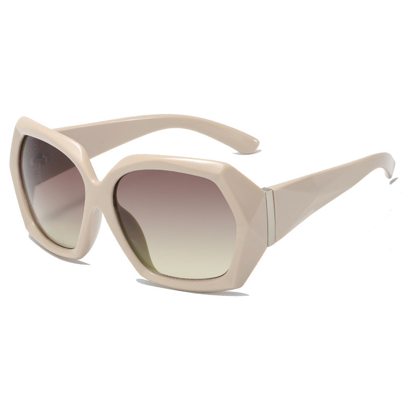 Damen Designer-Sonnenbrille im innovativen Polygon-Design Karnz