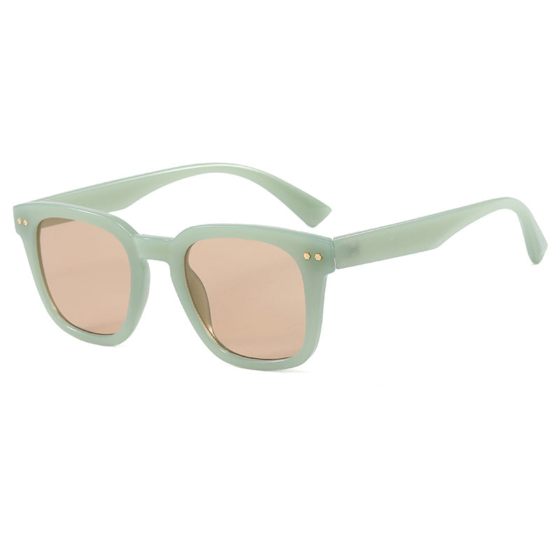 Damen Quadratische Sonnenbrille mit modernem transparentem Rahmen und UV-Schutz Karnz