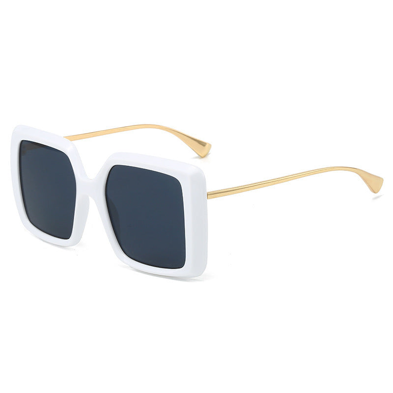 Damen oversized Sonnenbrille mit stilvollem geometrischem Design Karnz