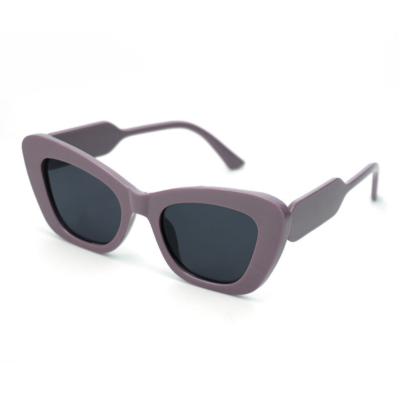 Damen Cat-Eye Sonnenbrille mit stilvollen Details Karnz