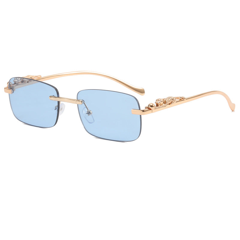 Damen Designer-Sonnenbrille mit feinem Metallrahmen und luxuriösen Details Karnz