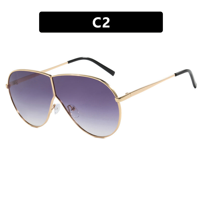 Damen Pilotensonnenbrille mit elegantem goldenen Rahmen und blauen Gläsern Karnz