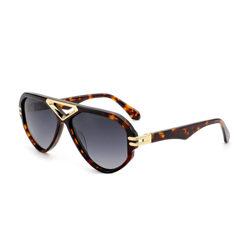 Damen elegante Sonnenbrille mit markantem Rahmen Karnz