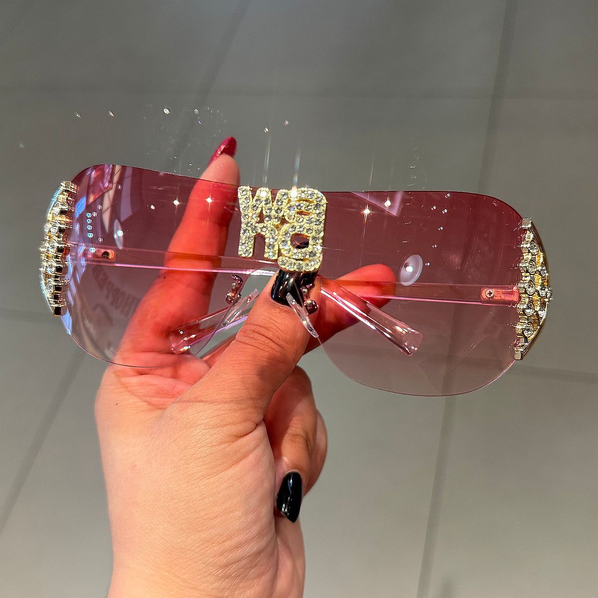 Damen modische Oversized-Sonnenbrille mit Strass-Applikationen Karnz