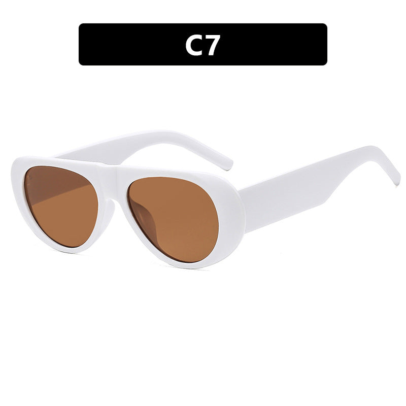 Damen Cat-Eye Sonnenbrille mit stilvollem Kunststoffrahmen und schützendem UV-Filter Karnz
