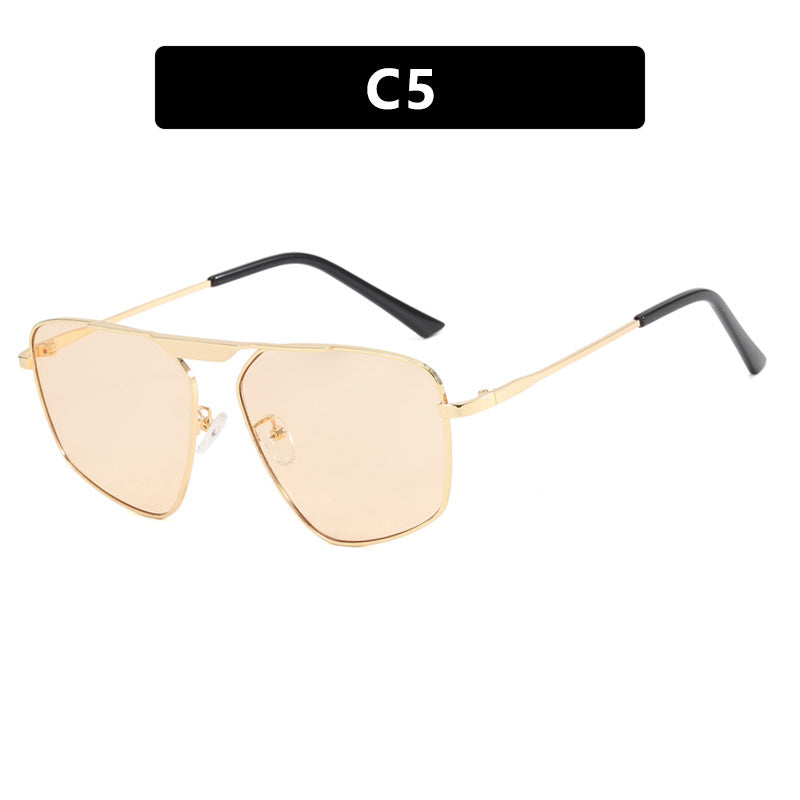 Damen Sonnenbrille im modernen, geometrischen Design mit robustem Metallrahmen Karnz