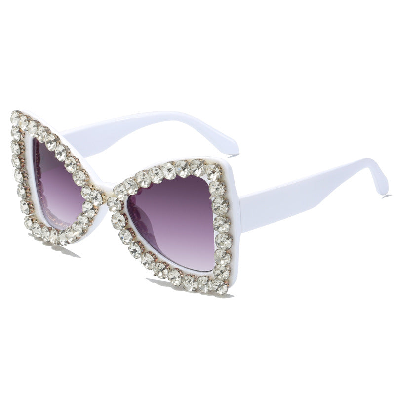 Damen Glamouröse Sonnenbrille mit Kristallverzierung Karnz