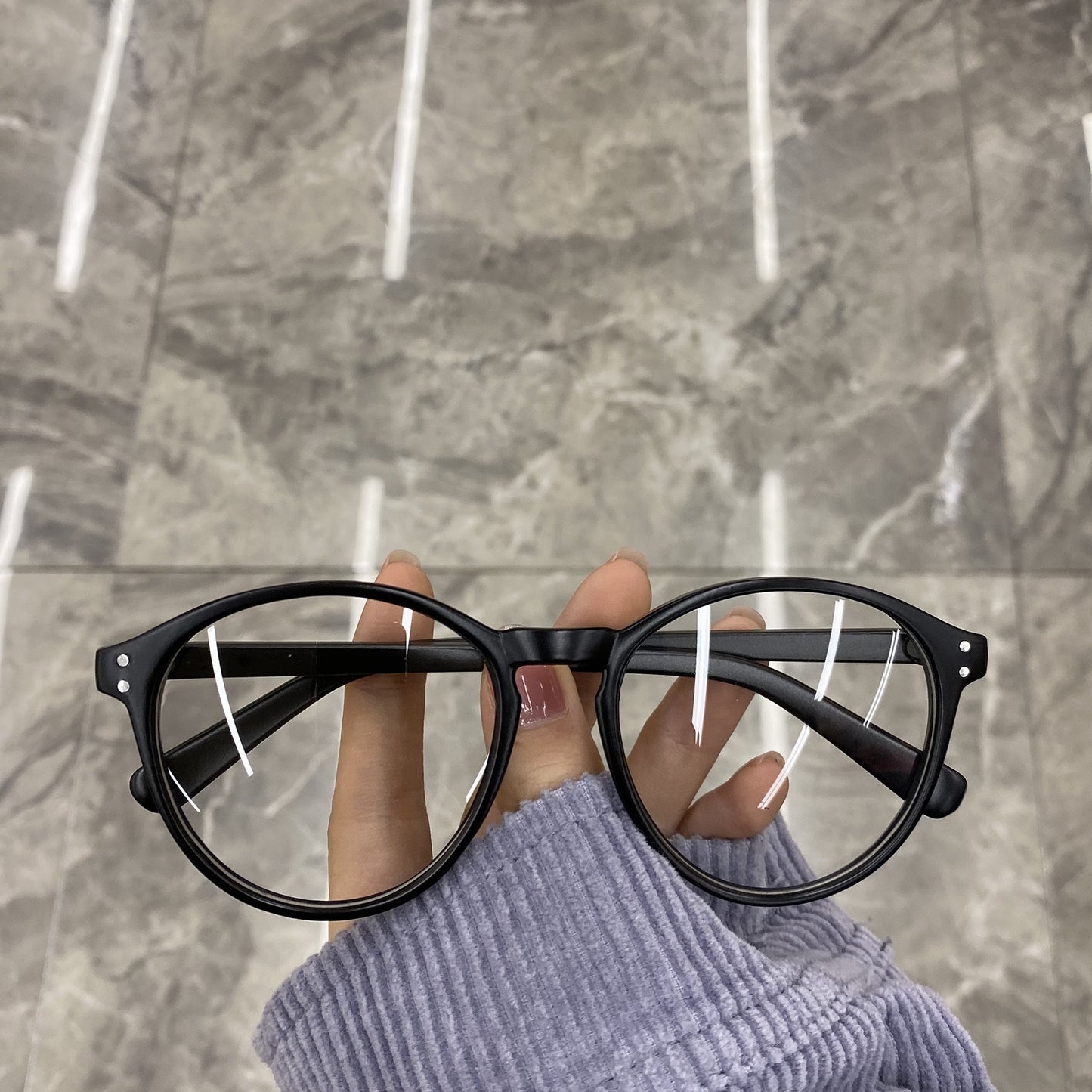 Damen modische Cat-Eye Brille mit dekorativem Rahmen Karnz