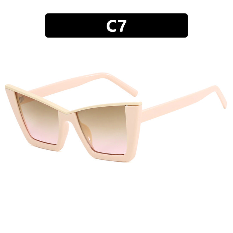 Damen moderne Cat-Eye Sonnenbrille mit extravagantem Design und schützendem UV-Filter Karnz