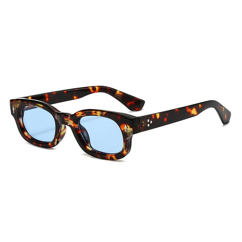 Damen stylische Sonnenbrille im trendigen Rahmen Karnz