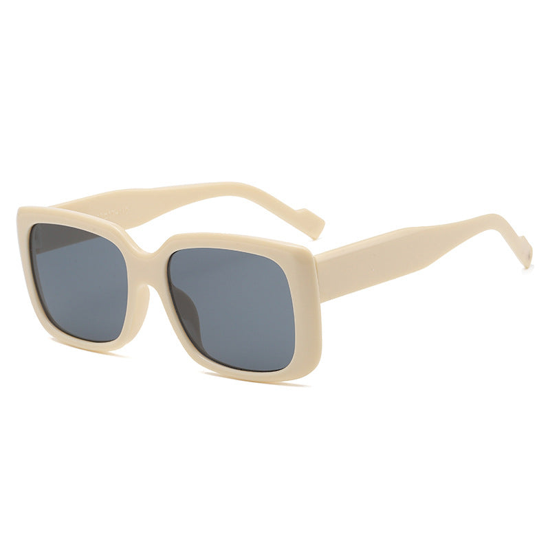 Damen modische quadratische Sonnenbrille mit transparentem Rahmen und innovativem Design Karnz