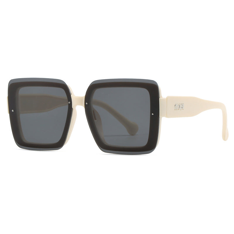 Damen oversized Sonnenbrille im urbanen Design Karnz