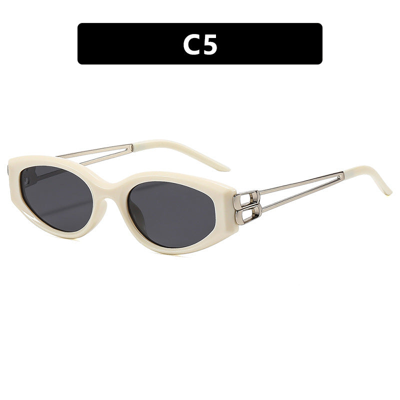 Damen Cat-Eye Sonnenbrille mit markantem Kunststoffrahmen und stilvollen Akzenten Karnz
