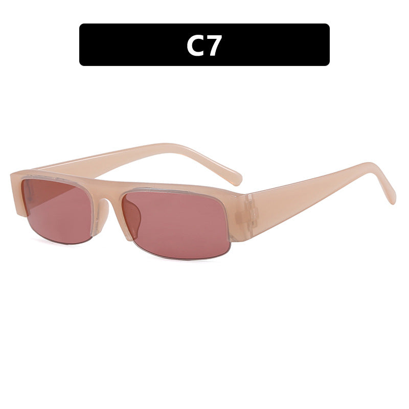 Damen Sonnenbrille im urbanen Stil mit breitem Rahmen und schützendem UV-Filter Karnz