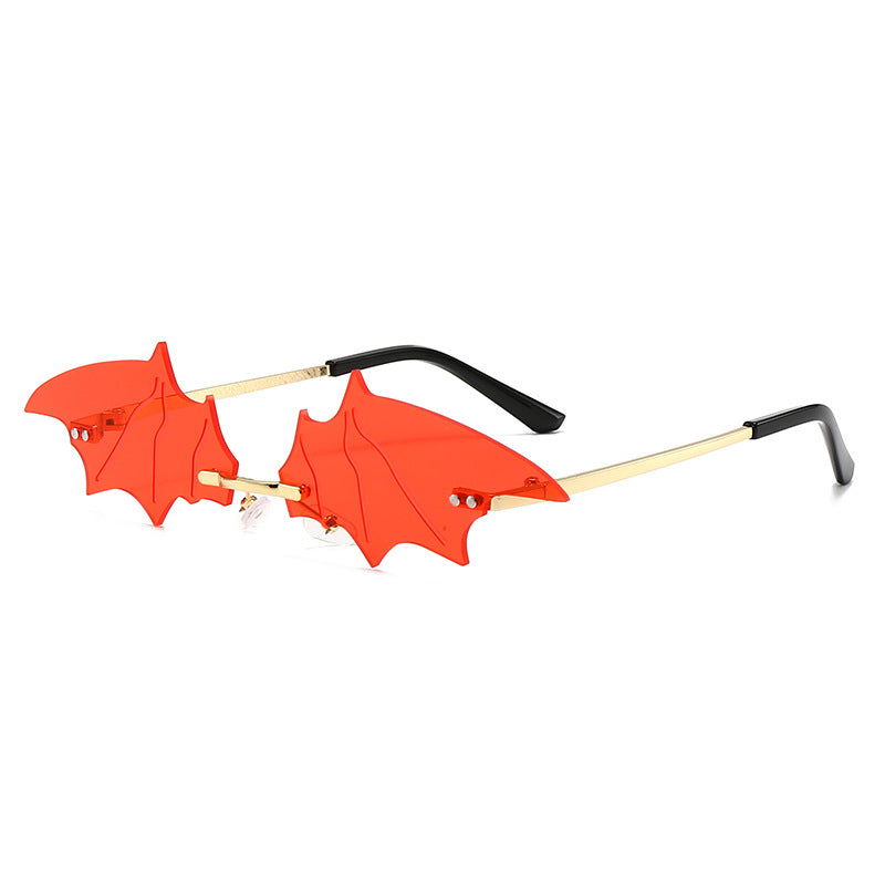 Damen kreative und auffällige Sonnenbrille mit Bat-Design Karnz