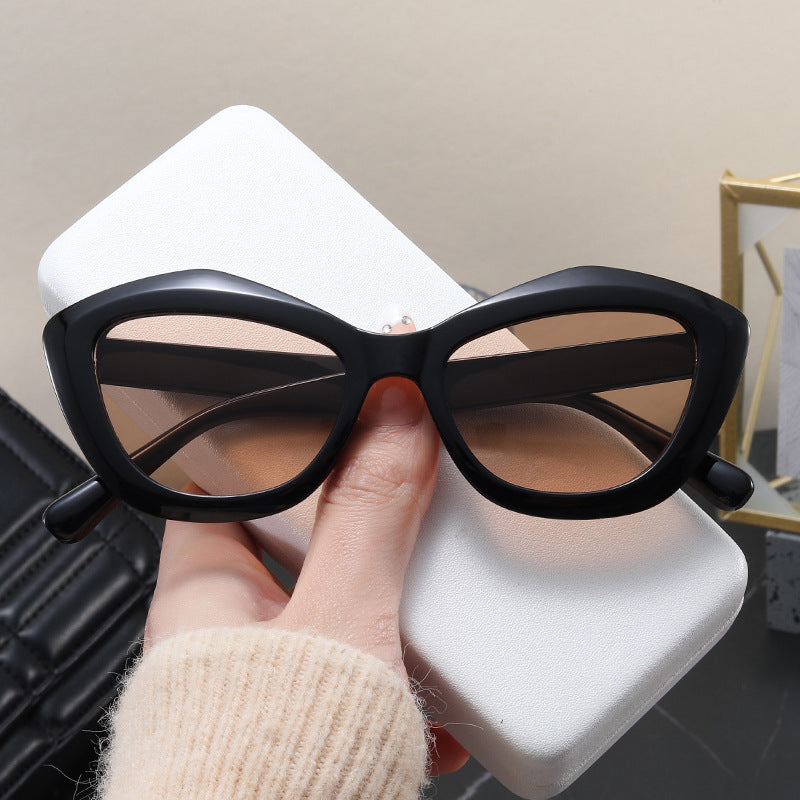 Damen Cat-Eye Sonnenbrille mit stylischem Leopardenmuster Karnz