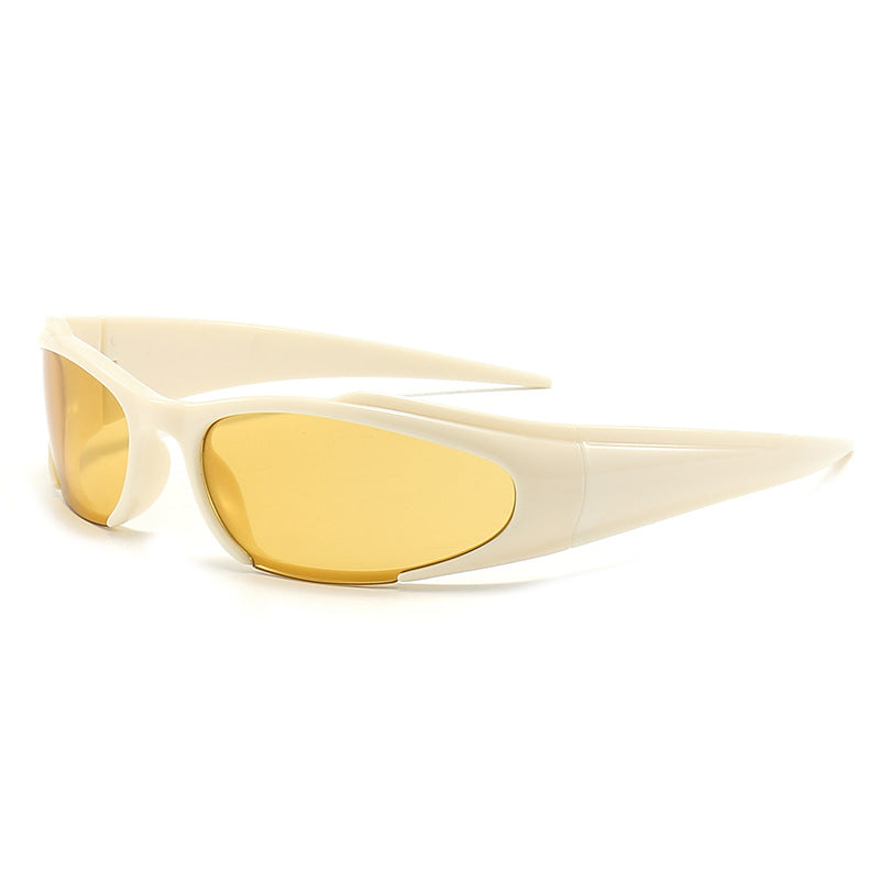 Damen sportliche Sonnenbrille im modernen Design Karnz