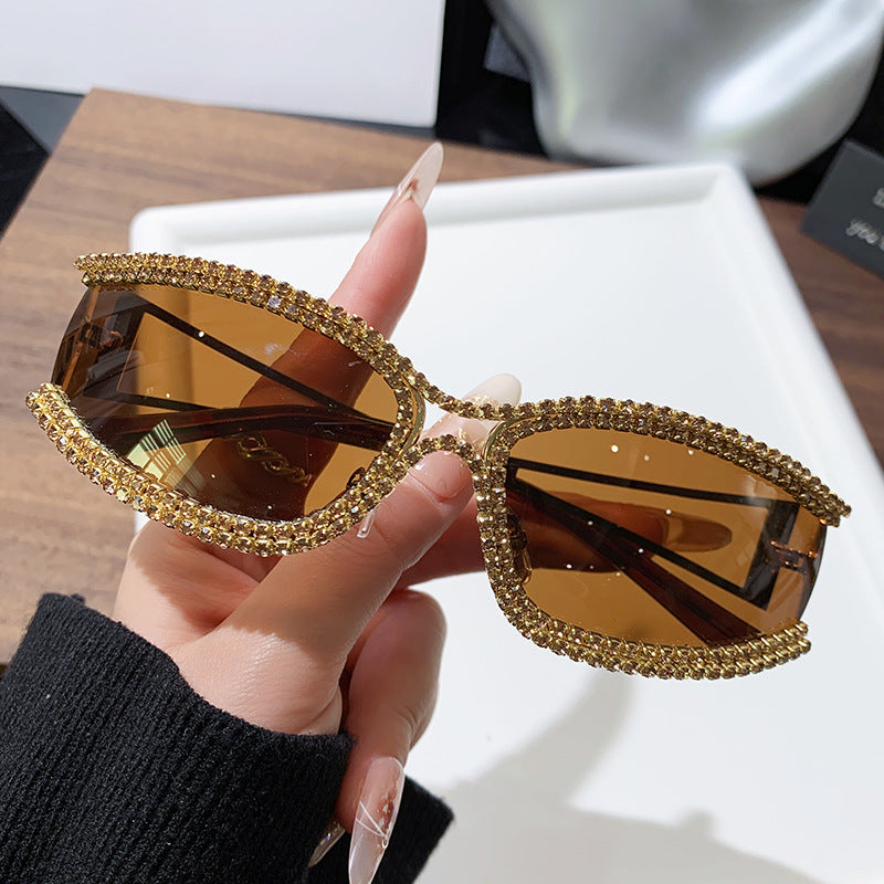 Damen Cat-Eye Sonnenbrille mit funkelndem Kristallrahmen Karnz