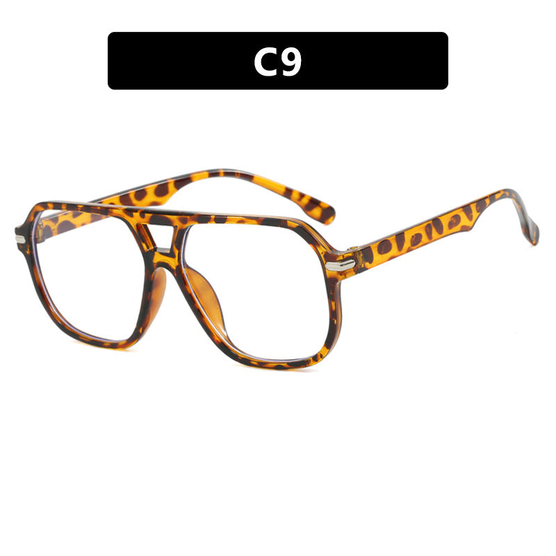 Damen modische Sonnenbrille mit schützendem UV-Filter und stylishen Gläsern Karnz