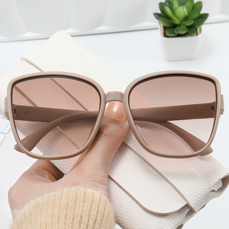 Damen elegante Oversized-Sonnenbrille im modernen Design Karnz