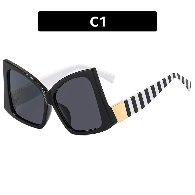 Damen oversized Sonnenbrille mit elegantem quadratischen Rahmen und schützendem UV-Schutz Karnz