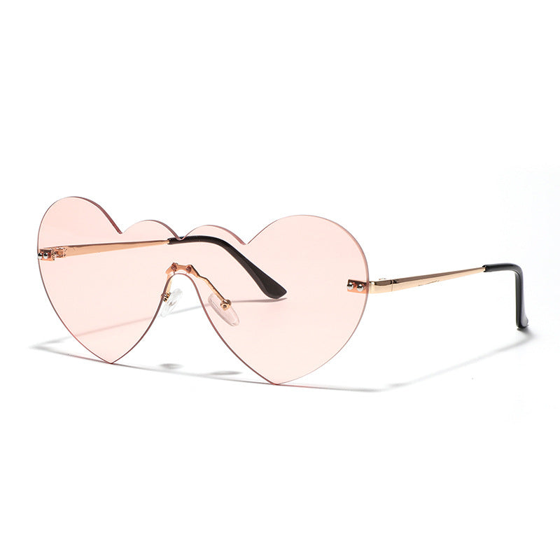 Damen extravagante Herz-Sonnenbrille mit schützenden Gläsern Karnz