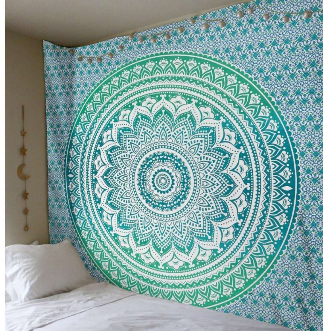 Damen Mandala Wanddesign Karnz