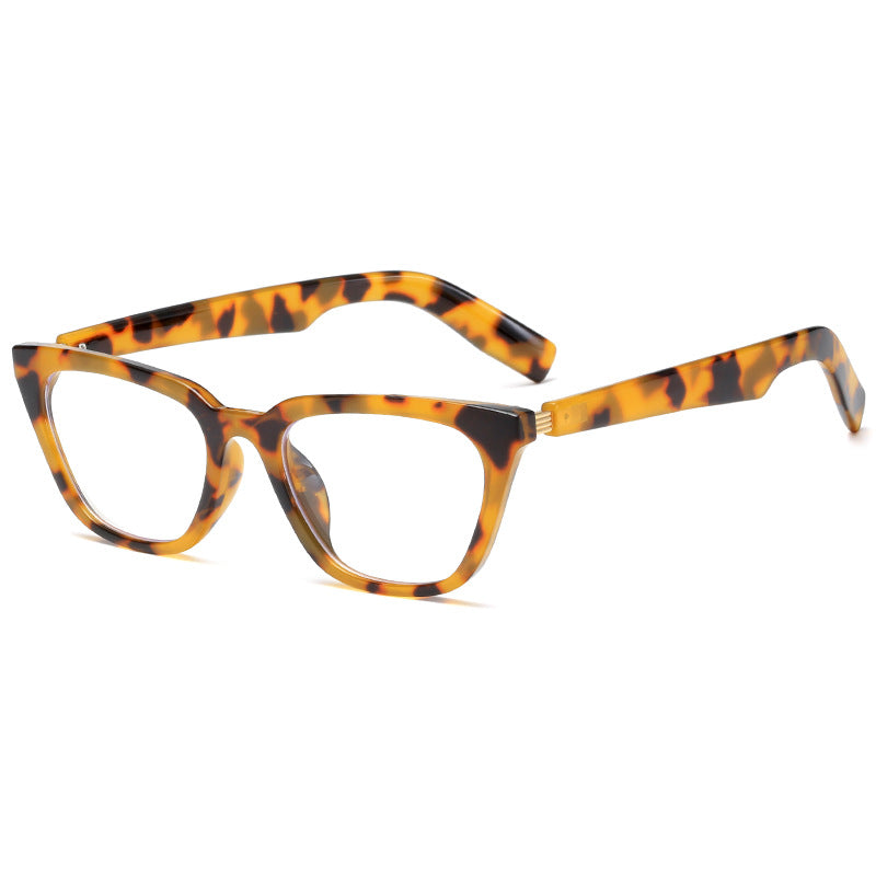 Damen Korrektionsbrille im modischen Cat-Eye-Stil Karnz